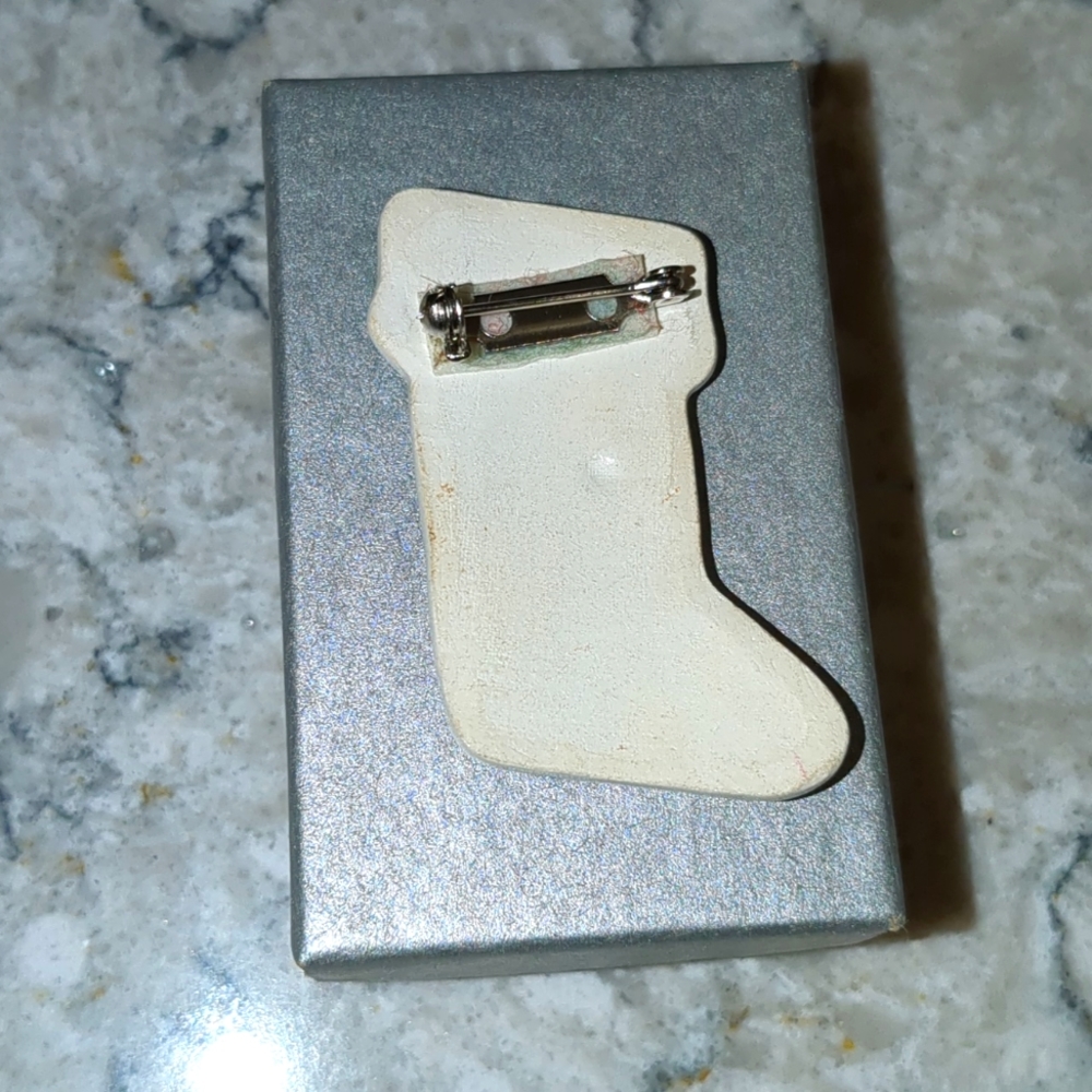 Vintage Stocking Pin - Picture 2 of 2